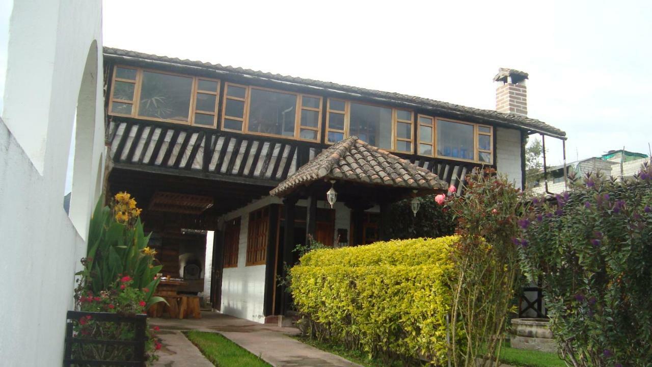 El Descanso “The Rest” Otavalo Exterior photo